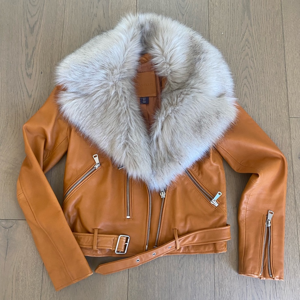 AMARYLLIS LEATHER JACKET W REMOVABLE FAUX FUR COLLAR